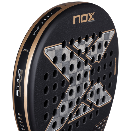 Rakieta do padla Nox AT10 Luxury Genius 18K Alum 2026