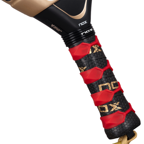 Rakieta do padla Nox AT10 Luxury Genius 18K Alum 2026