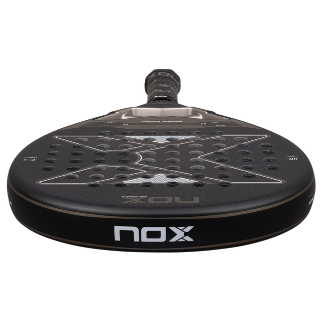 Rakieta do padla Nox AT10 Pro Cup Hard 2026 by Agustin Tapia