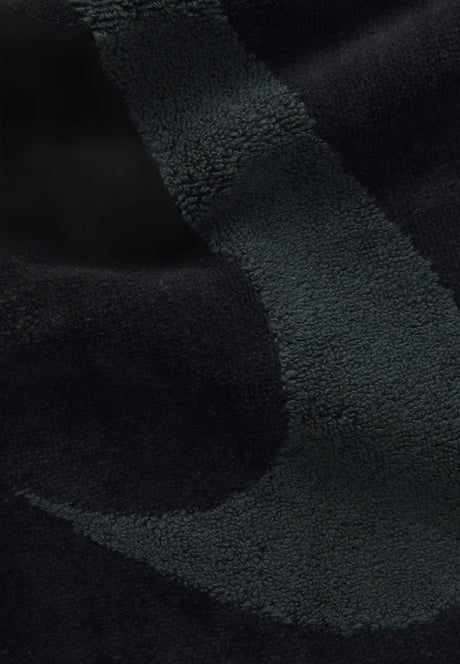 Ręcznik tenisowy Nike Medium Towel Swoosh czarny